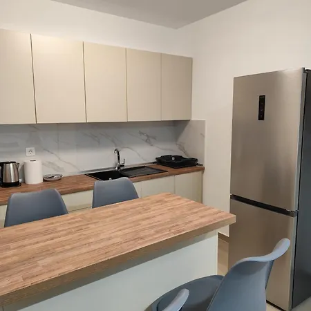 Anibo & Ad30 * 塞萨洛尼基